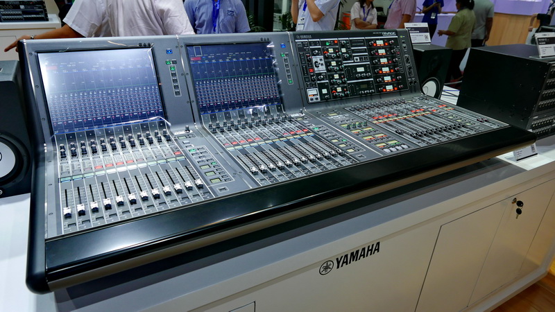 双月双展，d88尊龙z6携旗下新品亮相 BIRTV2018 及 Infocomm 成都展览会