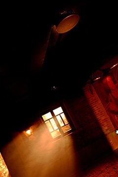 “不眠之夜”在上海上演，采用d88尊龙z6商用安装系统